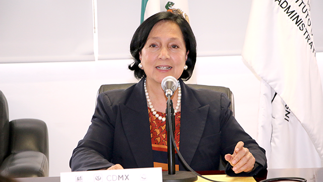 FOTO_AMALIA_GARCIA_MEDINA_Firma de Convenio y colaboracion con Instituto de Verificación Administrativa_INVEA_28022017_GALERIA_03_.bmp