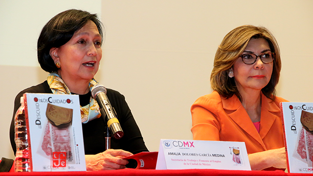 FOTO_AMALIA_GARCIA_MEDINA_Presentacion del libro EL DESCUIDO DE LOS CUIDADOS_04042017_GALERIA_03_.bmp