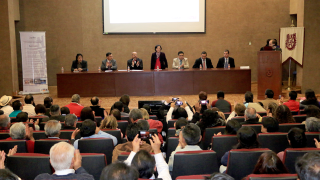 FOTO_AMALIA_GARCIA_MEDINA_Entrega de Constancias a Cooperativas por parte del IPN_15122017_GALERIA_06_.bmp