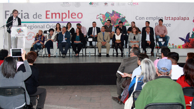 FOTO_CLAUDIA_LUENGAS_ESCUDERO_Feria de empleo Alcaldia Iztapalapa_081118_PORTADA_02_.bmp