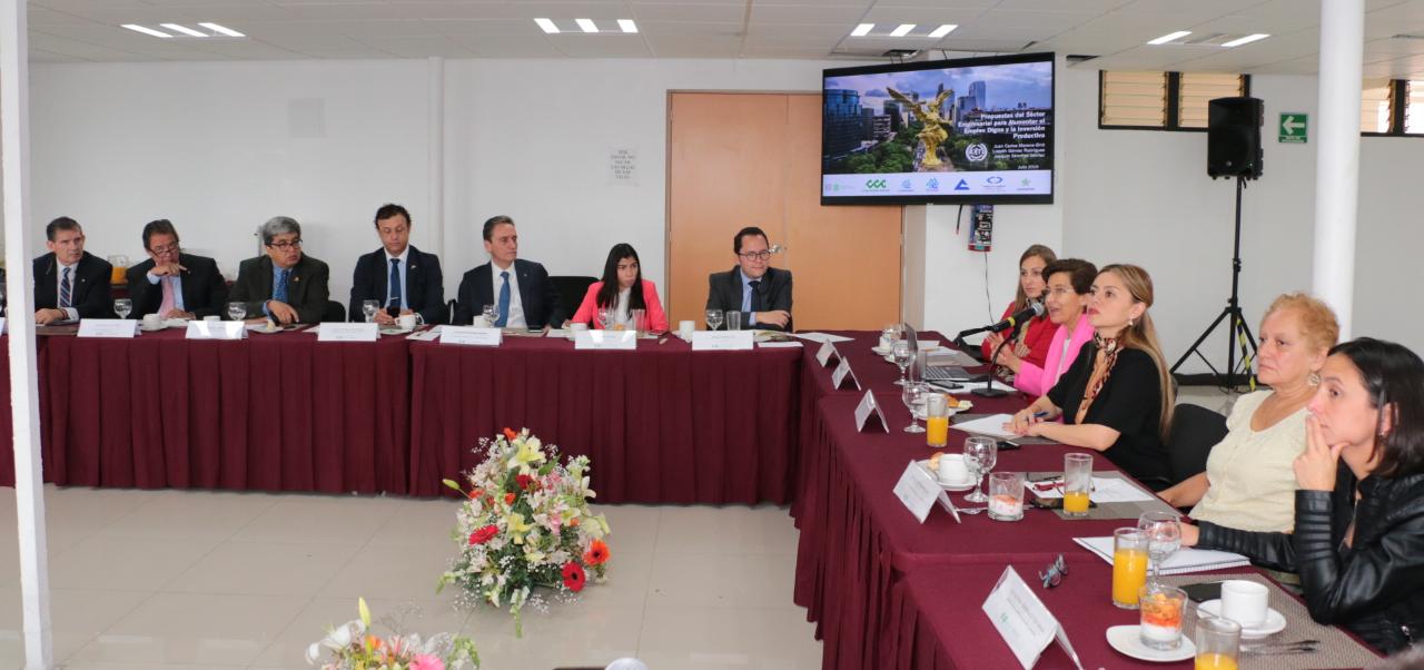 Mesa de diálogo sector empresarial 11072019- 15.jpeg